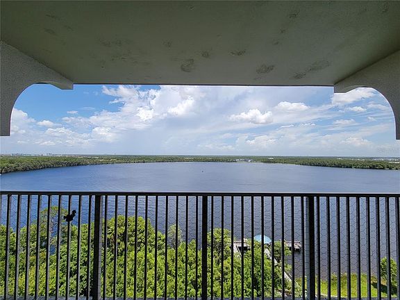 4th image of 13415 Blue Heron Beach Dr #1202