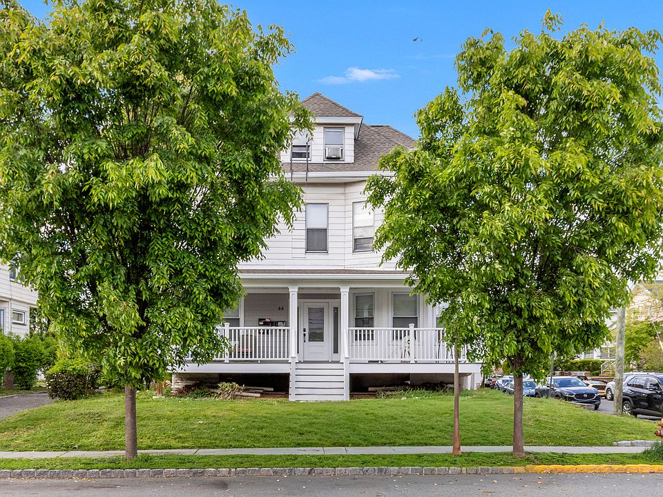 1st image of 44 Van Houten Pl #3