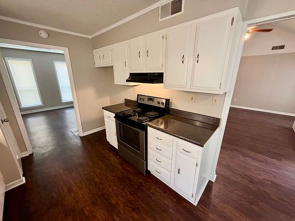5th image of 5363 Gloucester Ave