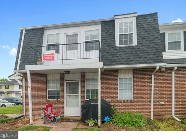 219 Washington Pl, Telford, PA 18969