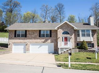 541 Hickory Mnr, Arnold, MO 63010
