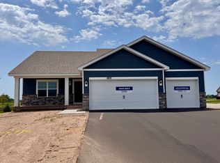 9830 89th St S, Cottage Grove, MN 55016