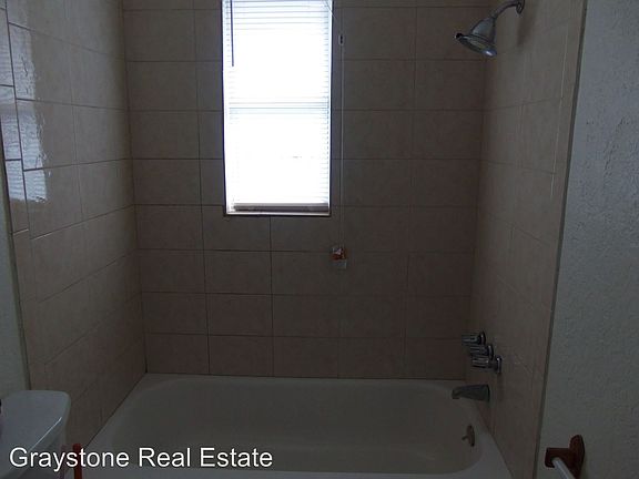2nd image of 4203 E Hanna Ave