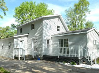 3020 Adams Rd, Niles, MI 49120