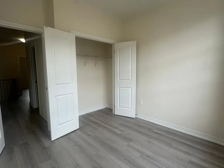 37 Harold Wilson Ln — Photo 14