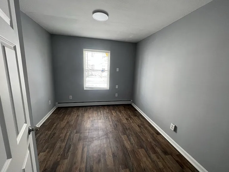 171 Essex St #1 — Photo 12