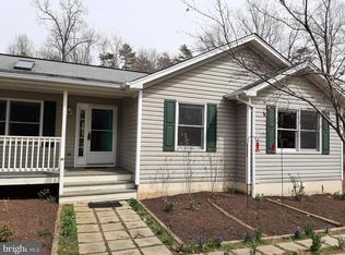 5194 Hunters Grove Ln, Reva, VA 22735