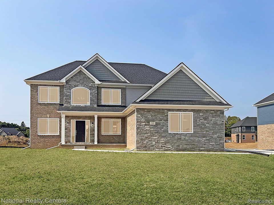 1st image of 691 Willow Lake Ct