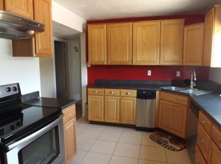 1621 Erbbe St NE, Albuquerque, NM 87112