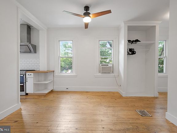 5th image of 1431 E Montgomery Ave Floor 2