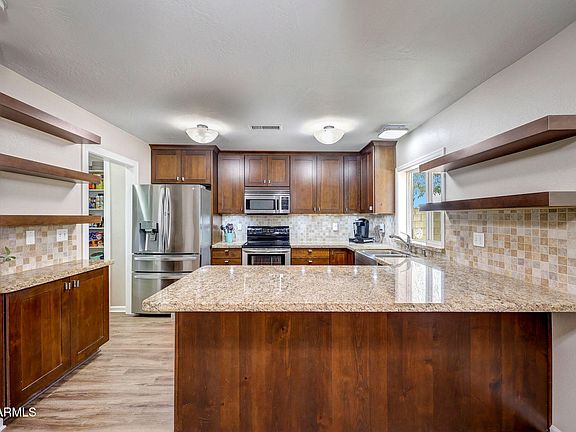 5th image of 4808 W SHAW BUTTE Drive