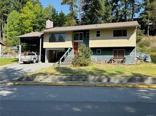 352 Nootka Dr, Gold River, BC V0P 1G0