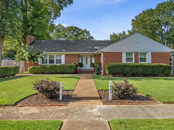 903 E 4th St, Tuscumbia, AL 35674