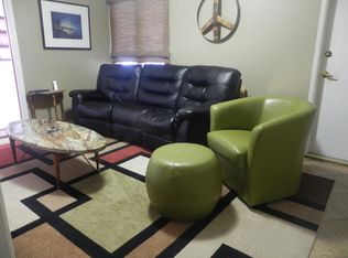 5683 Carnegie St, San Diego, CA 92122