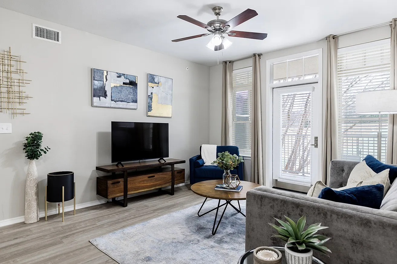 Overture Ridgmar 55+ Apartment Homes — Photo 2