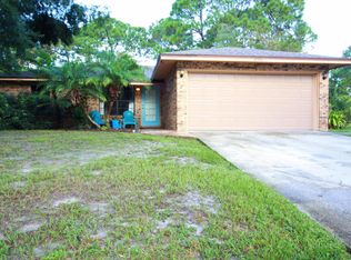 1086 Locust Ave NW, Palm Bay, FL 32907