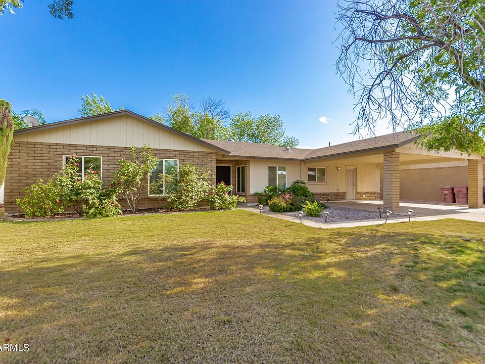 1st image of 8825 E Altadena Ave