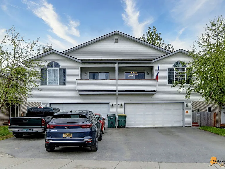 6524 Whispering Loop #B — Photo 2