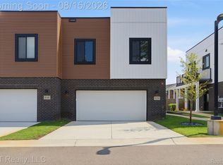 8130 Allor Lndg, Brighton, MI 48114