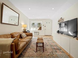 129 Bay Ridge Pkwy #1, Brooklyn, NY 11209