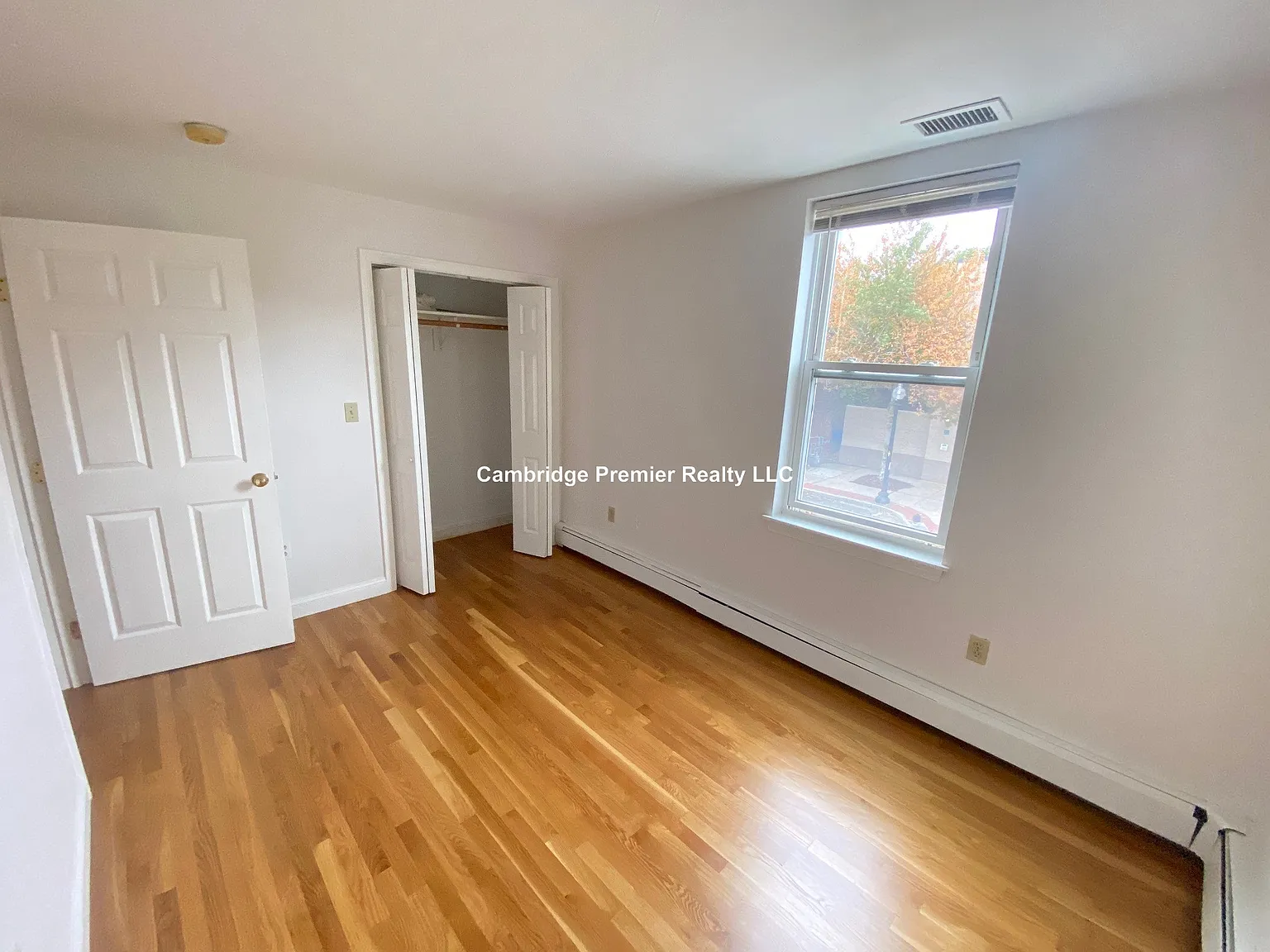 2 bed, 1.0 bath, 650 sqft, $2,600 — Photo 4