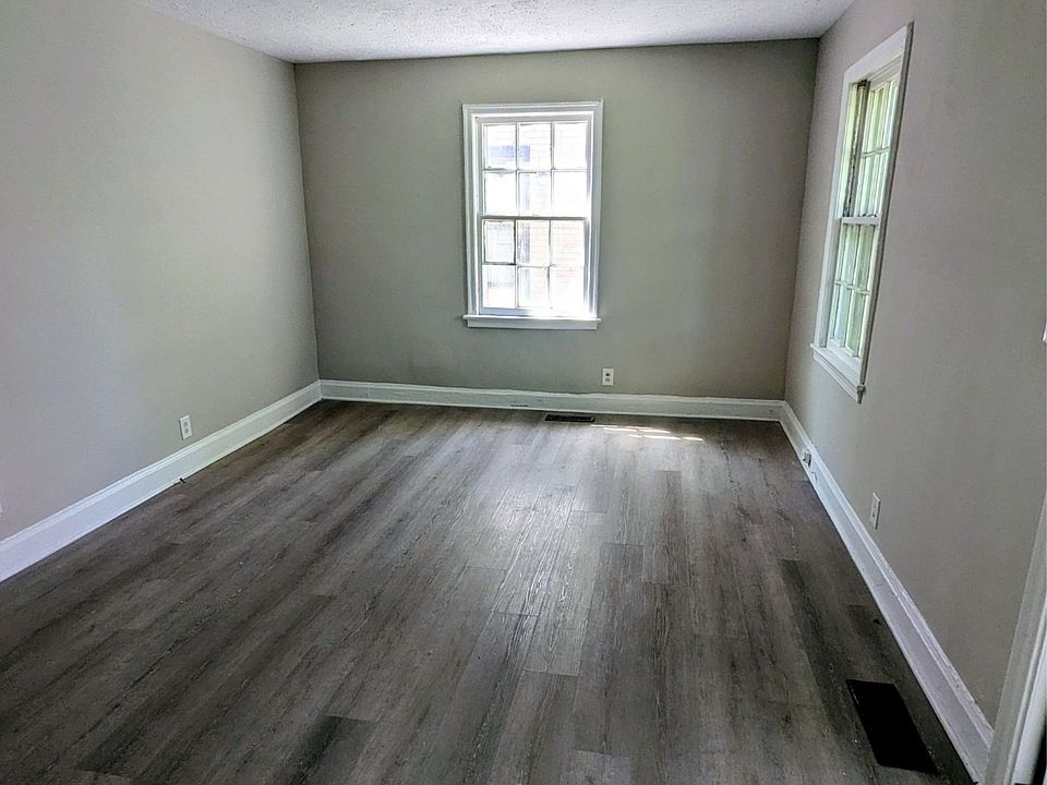 1st image of 434 Ezell Pike #A