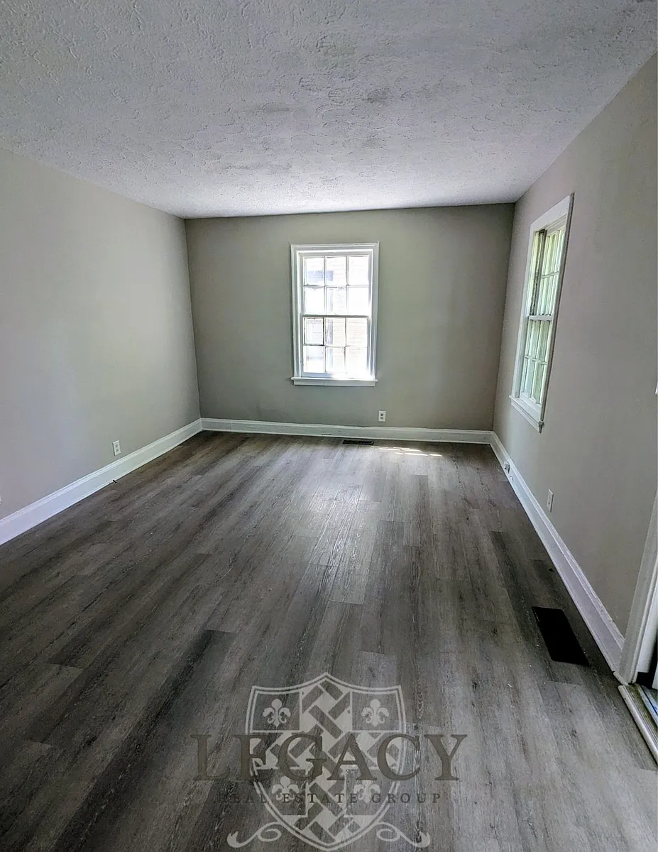Building Photo - 434 Ezell Pike #A
