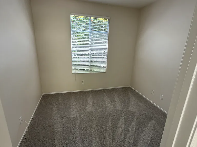 10261 Boyd Dr — Photo 35