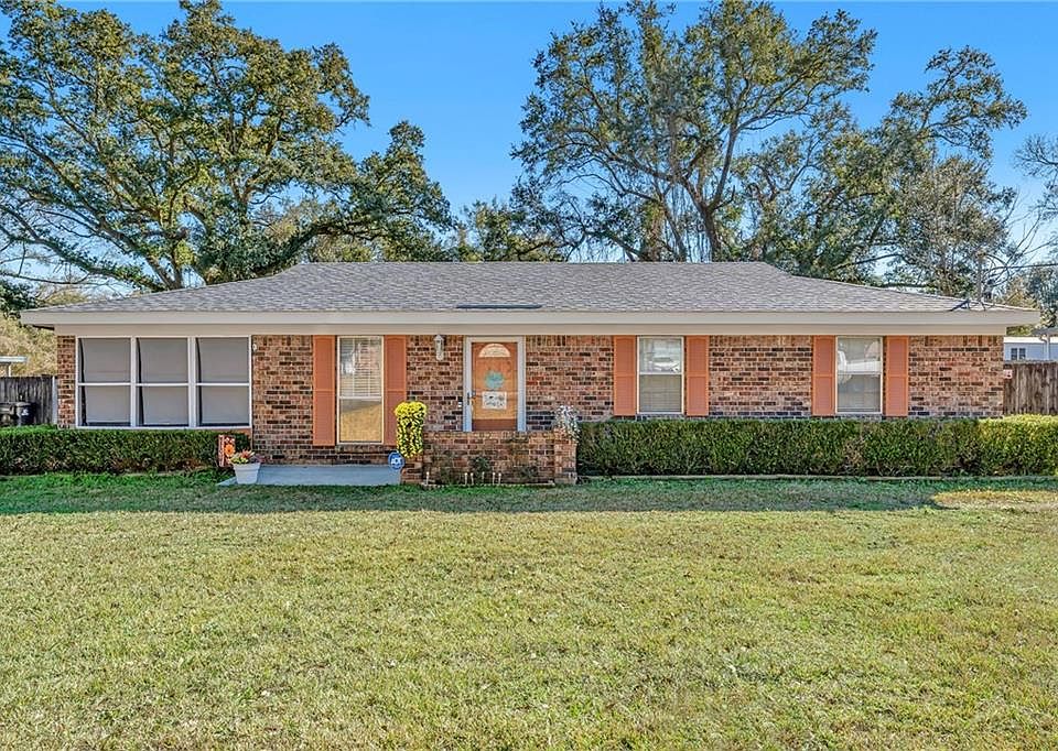 1st image of 7413 Wigfield Ct