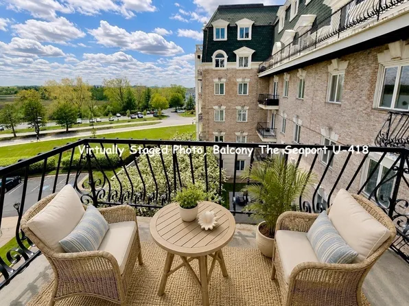 100 Marina Dr APT 418, Quincy, MA 02171