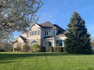 1780 Watermill Ln, Perrysburg, OH 43551