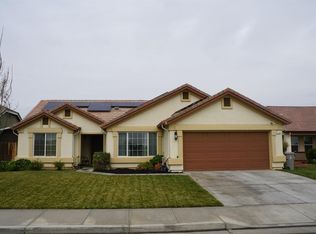 1140 Saratoga St, Los Banos, CA 93635