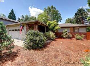 8245 SW 166th Pl, Beaverton, OR 97007