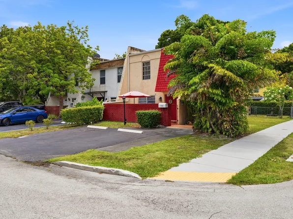 7599 NW 74th Avenue, Tamarac, FL 33321