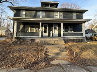 1802-1804 E 11th St #1802, Davenport, IA 52803