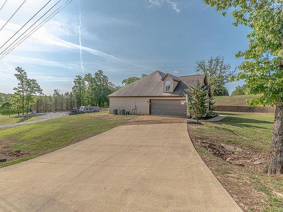 3rd image of 42 County Road 4035