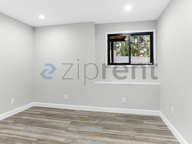 5712 96th St SW — Photo 21