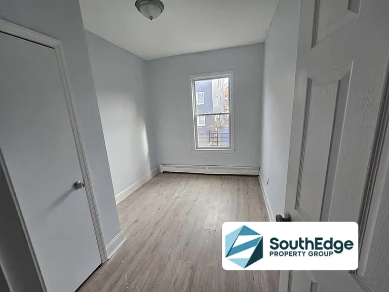 52 Norwood St #1B — Photo 1