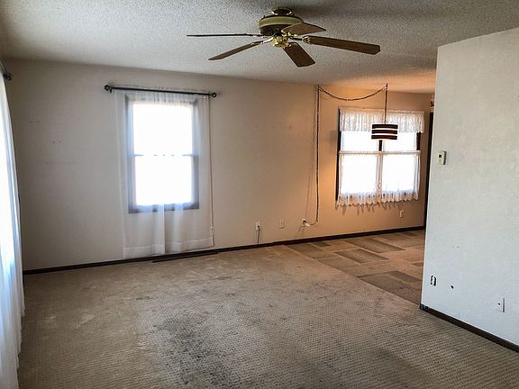 2nd image of 105 West Ave