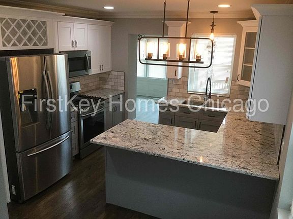 5th image of 8751 S East End Ave