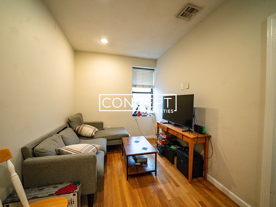 1st image of 65 Hemenway St #6510