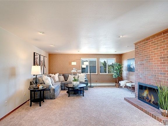 5th image of 1627 22nd St NE #1627