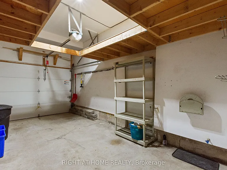 1811 Creek Way — Photo 26