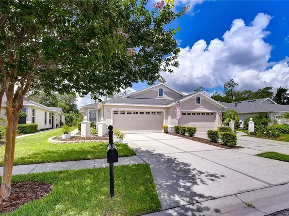 3332 Chapel Creek Cir, Zephyrhills, FL 33544