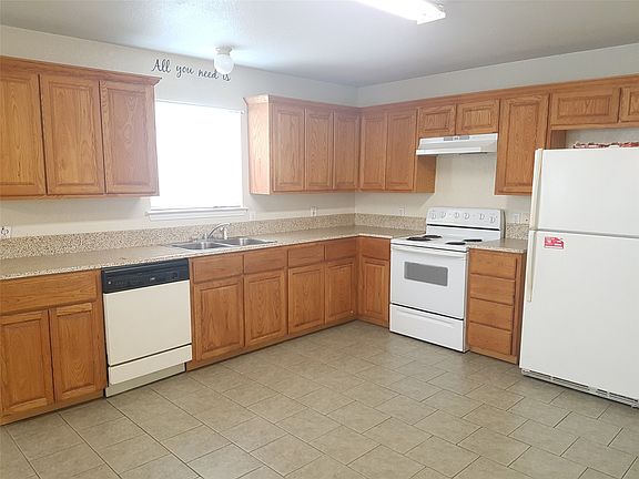 4th image of 309 S Blue Jay Ct