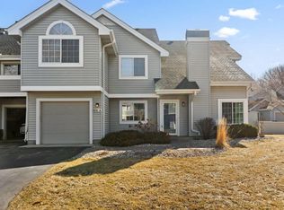 1855 Terraceview Ln N APT A, Plymouth, MN 55447