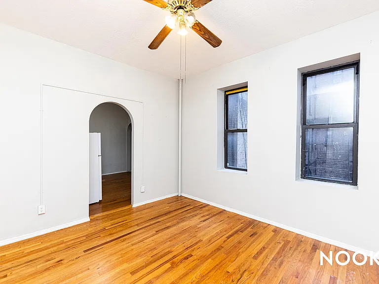 383 S 3rd St #7 — Photo 1