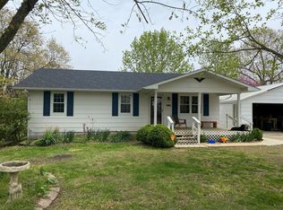 3869 County Road 6340, West Plains, MO 65775