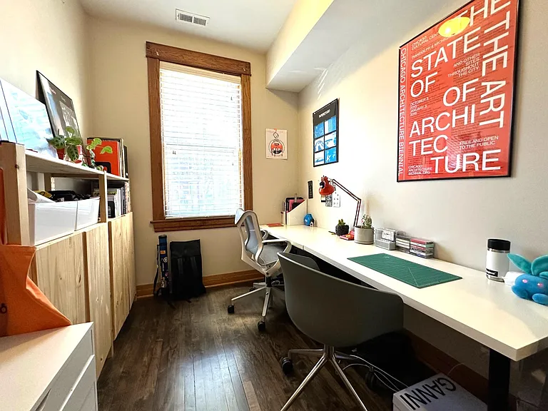 2649 N Sacramento Ave #1 — Photo 6