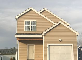 7 Northern Lights Way, Bellingham, MA 02019